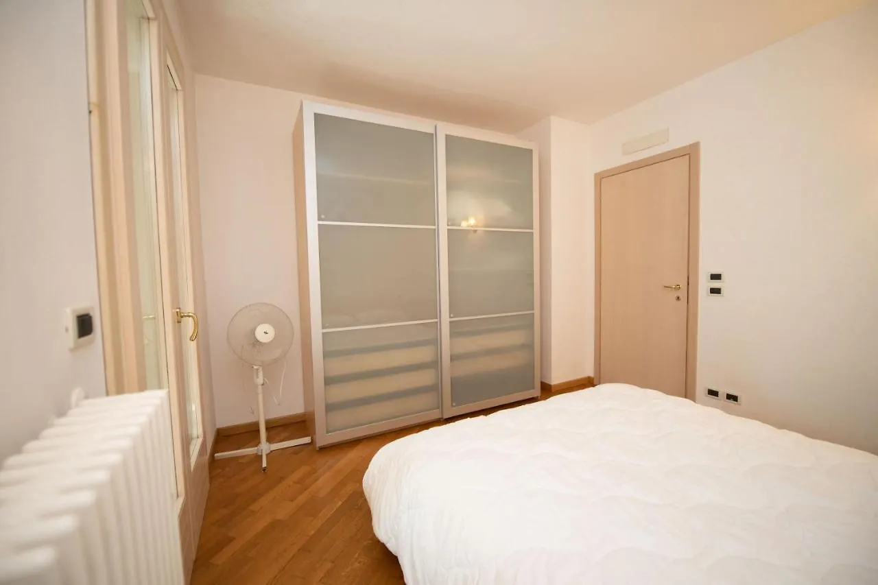 Apartment Casa Vacanze Cecilia Montinelle